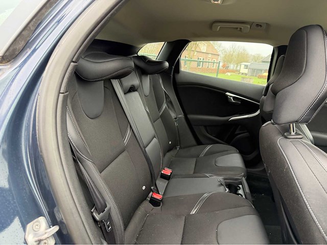 2014 volvo v40 personenauto - afbeelding 17 van  30