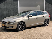 2014 volvo v60 r design plug in hybrid personenauto - afbeelding 1 van  12
