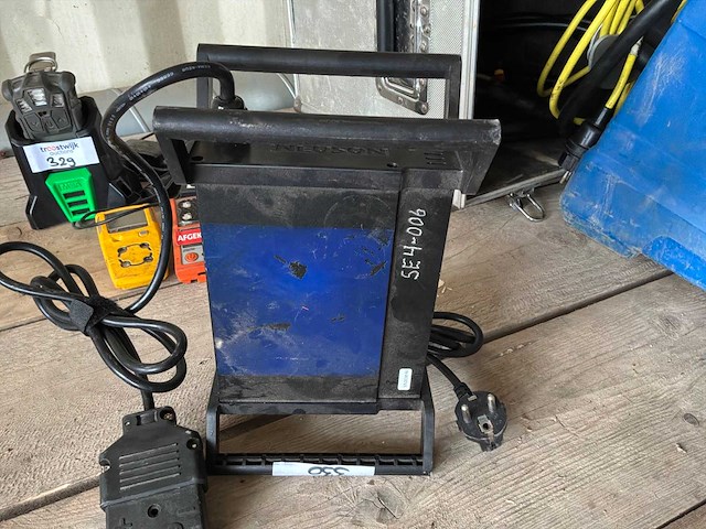 2014 wacker neuson c48/4 acculader - afbeelding 2 van  5