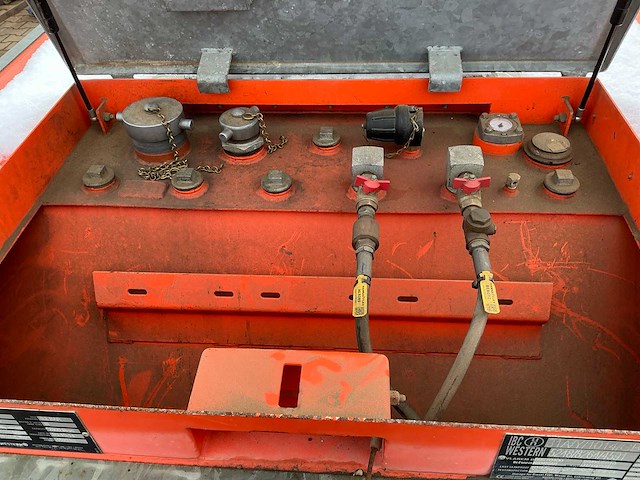 2014 western 30tcg brandstof opslagtank - afbeelding 7 van  10