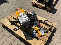 2014 yale cpvf 10.8 elektrische kettingtakel - afbeelding 2 van  5
