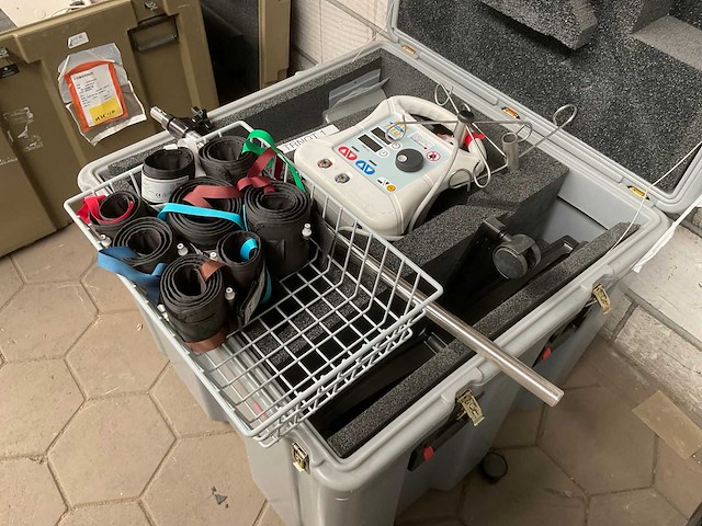 2014 zimmer 1200 pneumatic tourniquet system - afbeelding 3 van  8