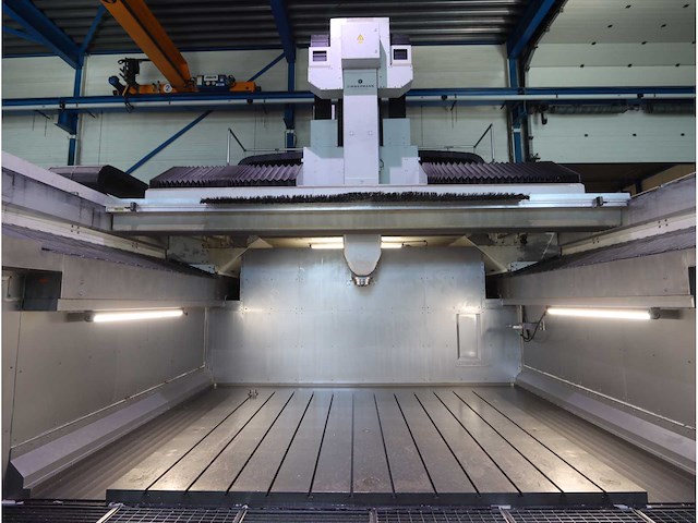 2014 zimmerman fz33.030c 5- assige portaalfreesmachine - afbeelding 2 van  48