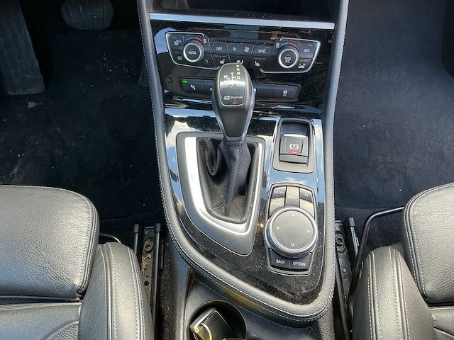 2015 - bmw - 2-serie active tourer - 225xe cent.high ex. - personenauto - afbeelding 6 van  9