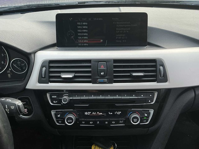 2015 - bmw - 3-serie touring - 320d ede c. ess. - personenauto - afbeelding 8 van  13