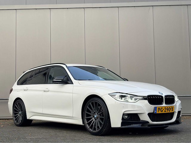2015 - bmw - 340i xdrive m sport - personenauto - afbeelding 15 van  21