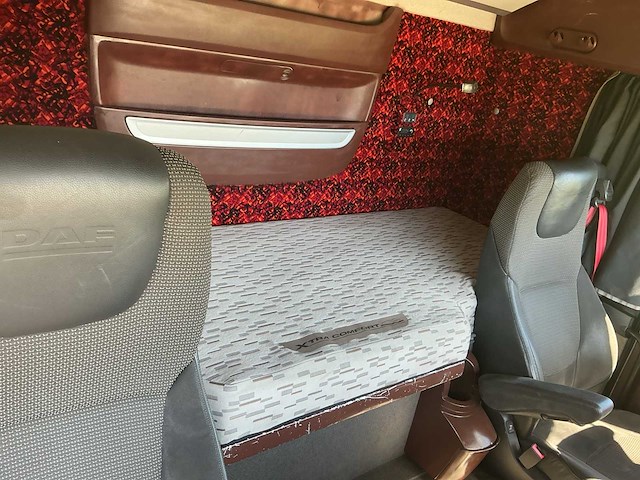 2015 - daf - xf 510 ft - vrachtwagen - afbeelding 4 van  34