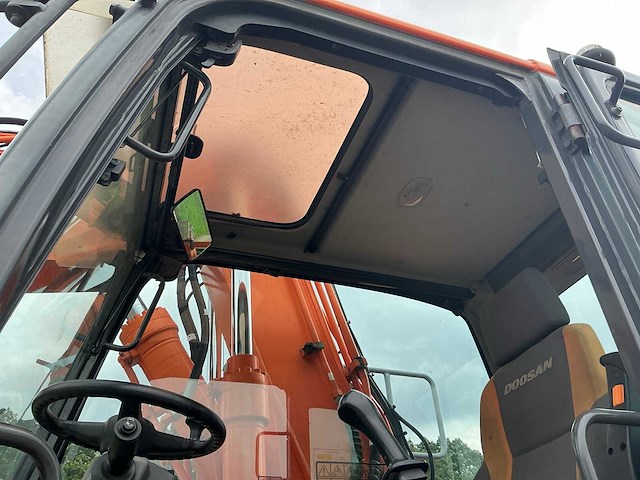 2015 - doosan - dx140-3 - wheeled excavator - afbeelding 22 van  35