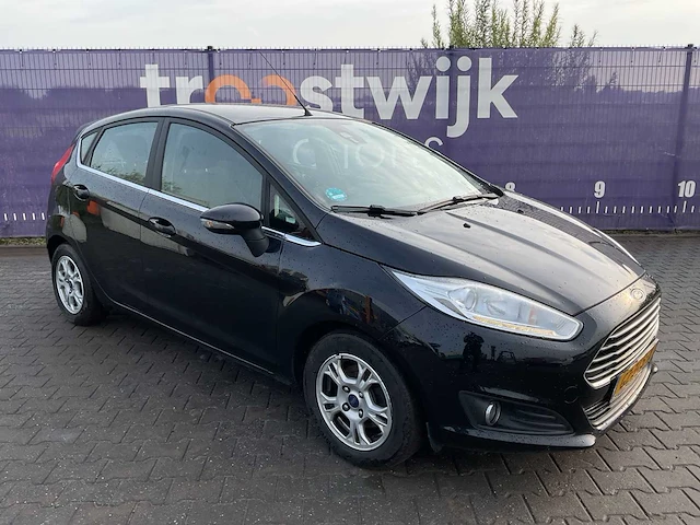 2015 - ford - fiesta - 1.5 tdci tit. lease - personenauto - afbeelding 4 van  11