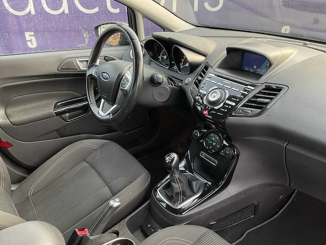 2015 - ford - fiesta - 1.5 tdci tit. lease - personenauto - afbeelding 8 van  11
