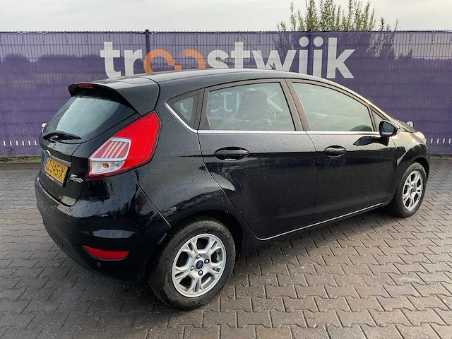2015 - ford - fiesta - 1.5 tdci tit. lease - personenauto - afbeelding 6 van  11