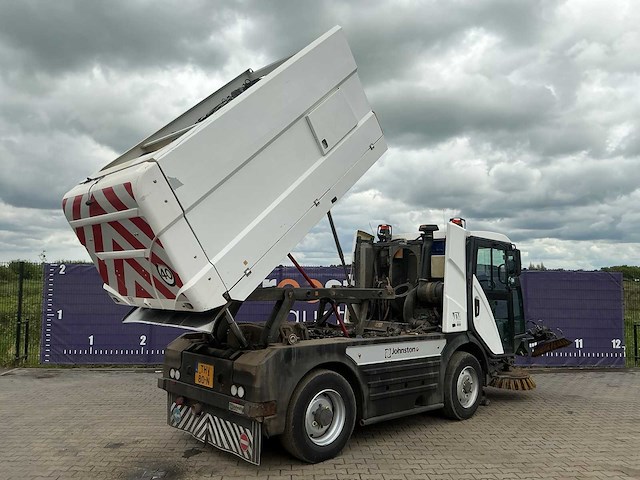 2015 - johnston sweepers - c401 - zelfrijdende veegmachine - afbeelding 2 van  38