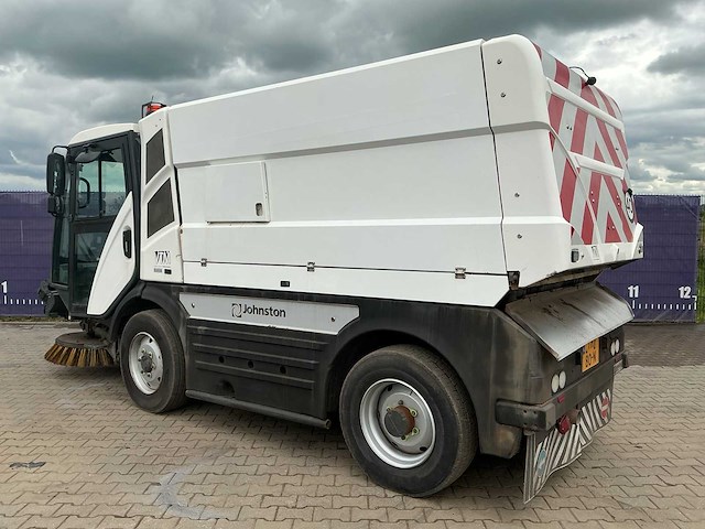2015 - johnston sweepers - c401 - zelfrijdende veegmachine - afbeelding 22 van  38