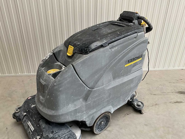 2015 - karcher - b 80 w bp - schrob-/zuigmachine - afbeelding 5 van  8