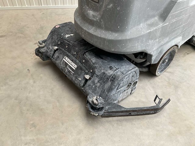 2015 - karcher - b 80 w bp - schrob-/zuigmachine - afbeelding 6 van  8