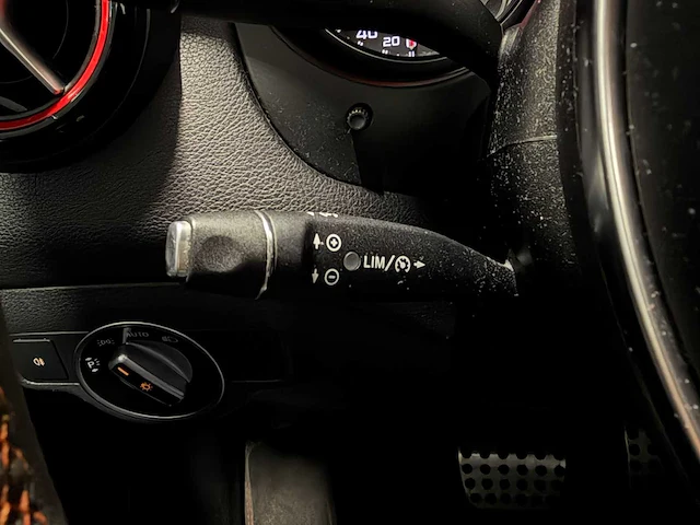 2015 - mercedes-benz - cla-klasse - amg 45 4matic xj-744-s iaw - afbeelding 18 van  23