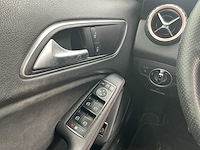 2015 - mercedes-benz - gla-klasse - 200 cdi 4m prestige - personenauto - afbeelding 2 van  9