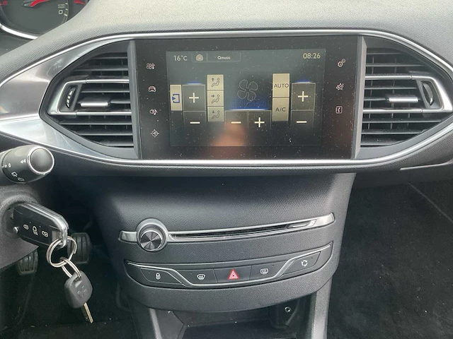 2015 - peugeot - 308 sw - 1.6 bluehdi bl ex.p. - personenauto - afbeelding 12 van  14