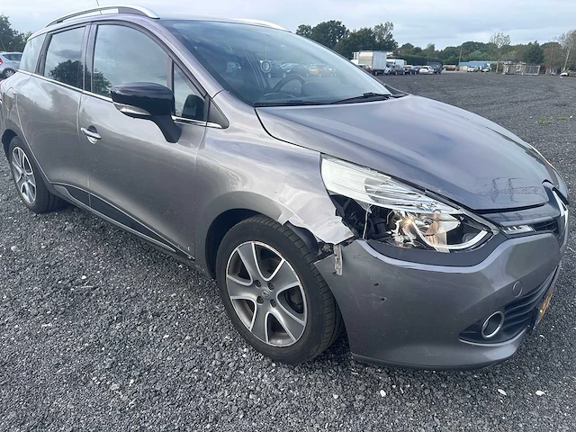 2015 - renault - clio estate - 0.9 tce night&day - 2-zjv-63 - afbeelding 16 van  20