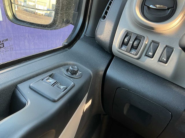 2015 - renault - trafic - 1.6 dci t27 l1h1 com - bedrijfswagen - afbeelding 3 van  14