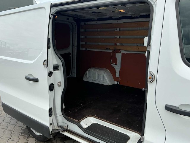 2015 - renault - trafic - 1.6 dci t29l1h2comen - bedrijfswagen - afbeelding 10 van  13