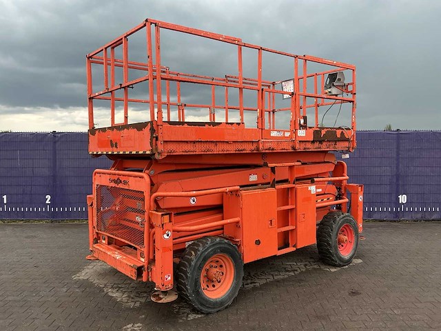 2015 - skyjack - sj 8841 - 4x4 - schaarhoogwerker - afbeelding 1 van  3