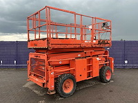 2015 - skyjack - sj 8841 - 4x4 - schaarhoogwerker - afbeelding 1 van  3