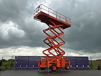 2015 - skyjack - sj 8841 - 4x4 - schaarhoogwerker - afbeelding 9 van  13