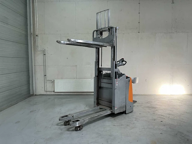 2015 - still - exd-sf20 - stackers - afbeelding 1 van  8