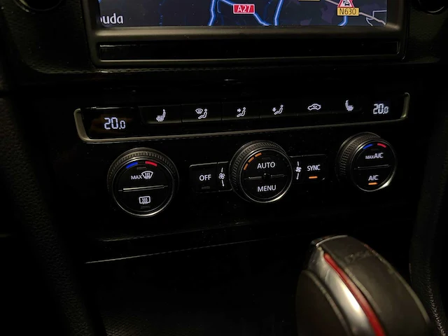 2015 - volkswagen - golf - 2.0 tsi gti perf. j-957-gn iaw - afbeelding 36 van  38
