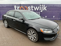 2015 - volkswagen - passat - 1.8 tsi bns. ed. r. - personenauto - afbeelding 2 van  6