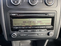 2015 - volkswagen - touran - 2.0 tdi comfl. bluem - personenauto - afbeelding 16 van  19