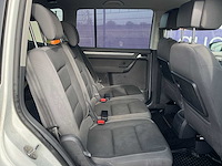 2015 - volkswagen - touran - 2.0 tdi comfl. bluem - personenauto - afbeelding 2 van  19