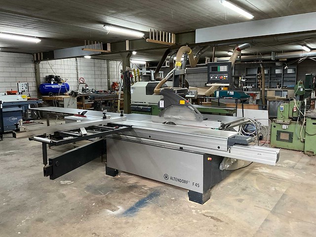 2015 altendorf f45 prodrive formaatcirkelzaagmachine - afbeelding 1 van  12
