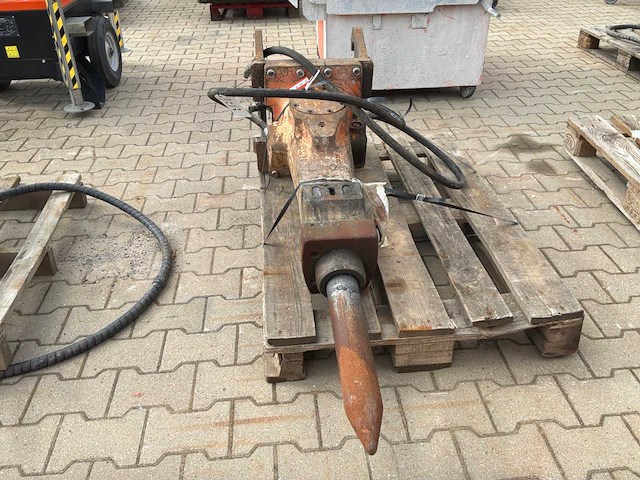 2015 atlas copco sb302 hydraulische breekhamer - afbeelding 2 van  9