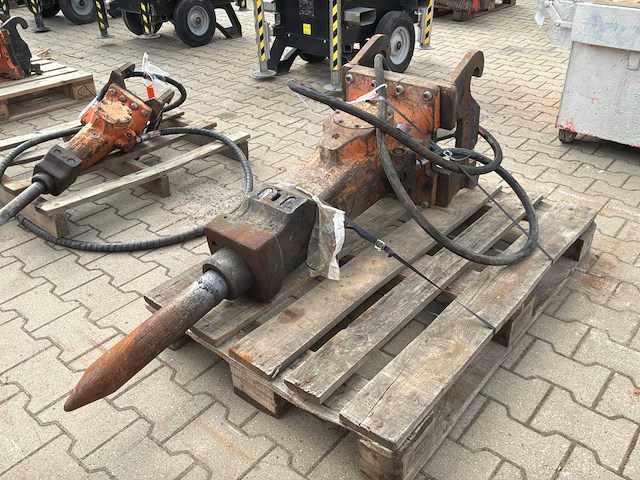 2015 atlas copco sb302 hydraulische breekhamer - afbeelding 3 van  9
