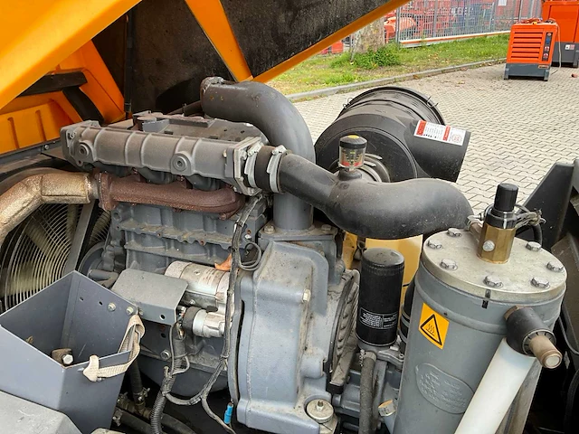 2015 atlas copco xas 67 dd pe compressor aanhangwagen - afbeelding 5 van  21