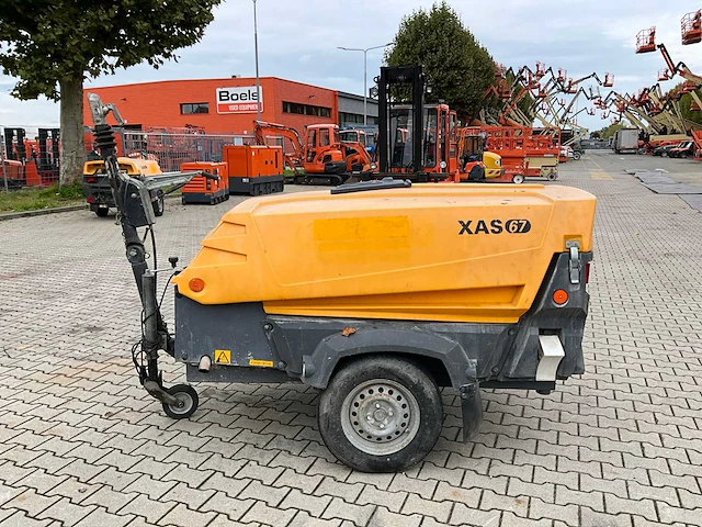 2015 atlas copco xas 67 dd pe compressor aanhangwagen - afbeelding 2 van  19