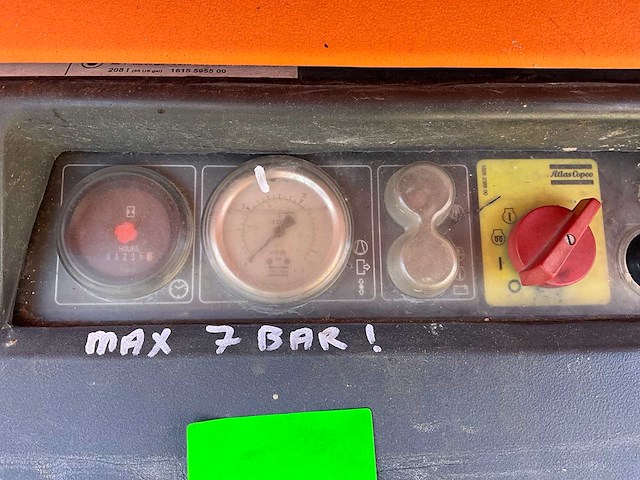 2015 atlas copco xas57 compressor aanhangwagen - afbeelding 13 van  15