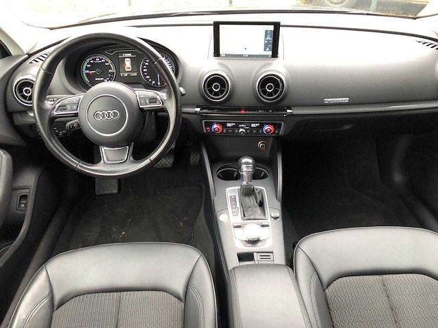 2015 audi a3 e-tron sportback personenauto - afbeelding 12 van  12