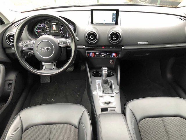 2015 audi a3 e-tron sportback personenauto - afbeelding 12 van  14