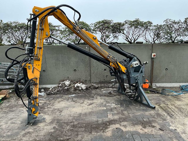 2015 becx ma420d maaiarm - afbeelding 1 van  21