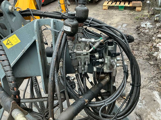 2015 becx ma420d maaiarm - afbeelding 18 van  21