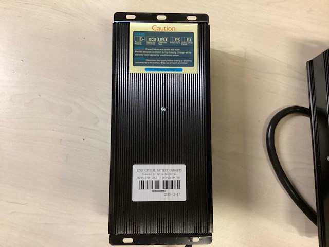 2015 betta batteries druppel laders (4x) - afbeelding 7 van  8