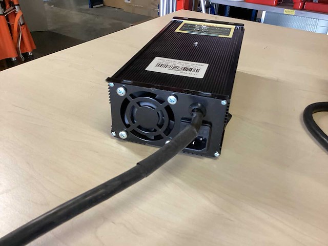 2015 betta batteries druppel laders (4x) - afbeelding 6 van  8