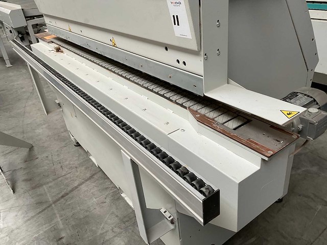 2015 biesse akron 1310 kantenaanlijmmachine - afbeelding 5 van  6