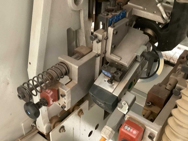 2015 biesse akron 1310 kantenaanlijmmachine - afbeelding 6 van  6