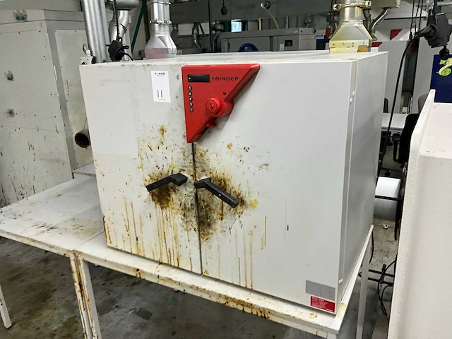 2015 binder fd240 droog & verwarmingsoven - afbeelding 1 van  5