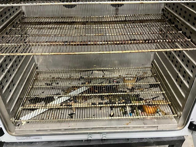 2015 binder fed720 droog & verwarmingsoven - afbeelding 8 van  9