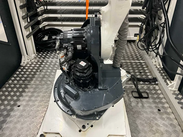 2015 bmo automation industriële handling robot - afbeelding 16 van  17